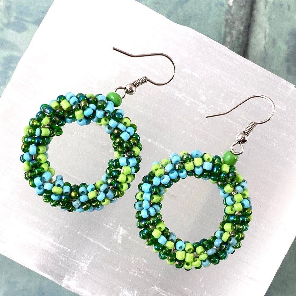 Vintage 80s 90s Beaded Hoop Drop Earrings – Green & Blue Seed Beads Spring
